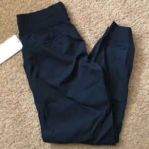 lululemon athletica Pants - NWT Lulu Lemon Dance Studio Jogger. lululemon athletica Pants - NWT Lulu Lemon Dance Studio Jogger.